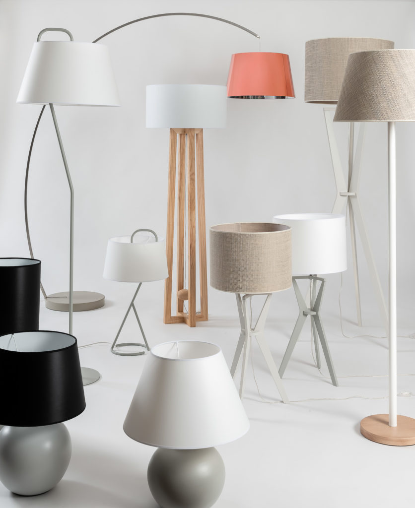 Composition nature morte photo de luminaires